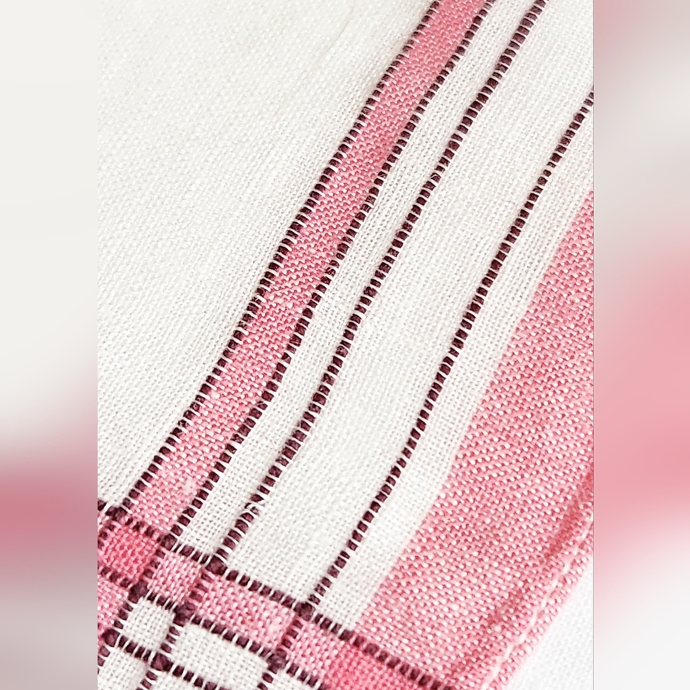 PINK AND WHITE LINEN HANDKERCHIEF
